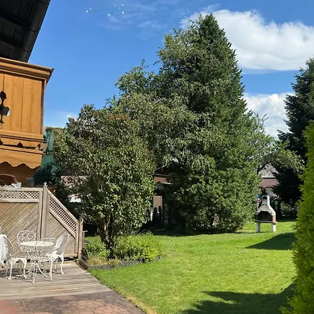 Lisis Chaletsuite By Alpin Charme Апартаменты